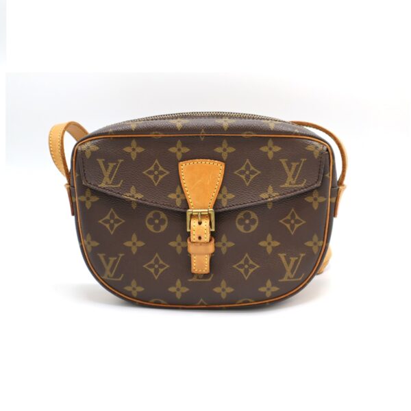 Front page of Louis Vuitton Monogram Jeune Fille