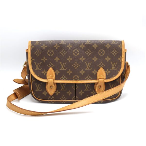 Image on the front of the Louis Vuitton Monogram Sac Gibeciere