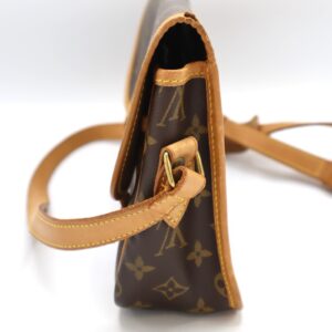 Page of Louis Vuitton Monogram Sac Gibeciere