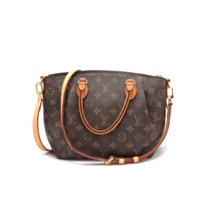 Framsida av Louis Vuitton Turenne PM