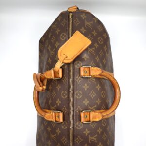 Ovansida av Louis Vuitton Keepall 48 Bandouliere