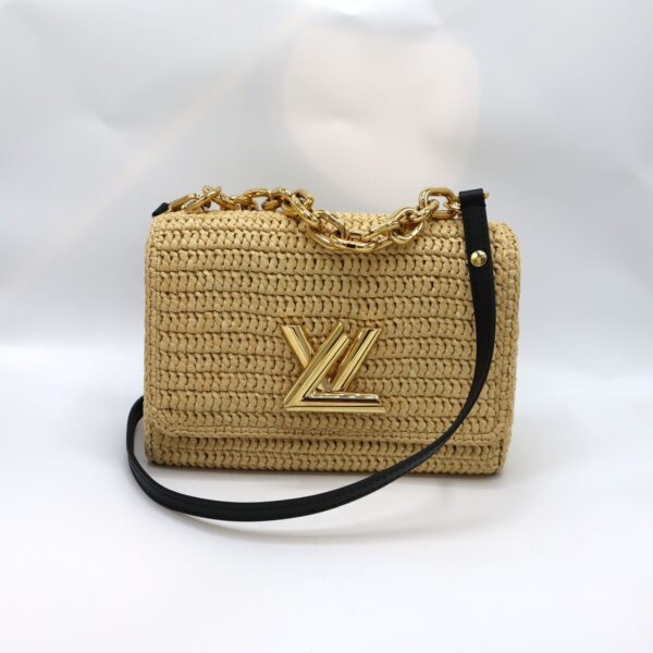 Framsida av Louis Vuitton Raffia Twist