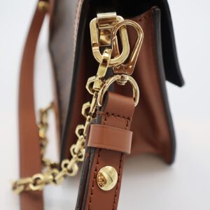 Dekorationsbild för Louis Vuitton Dauphine MM