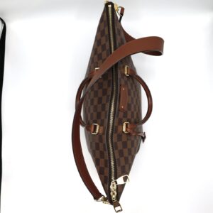 Ovansida av Louis Vuitton Belmont Damier Ebene